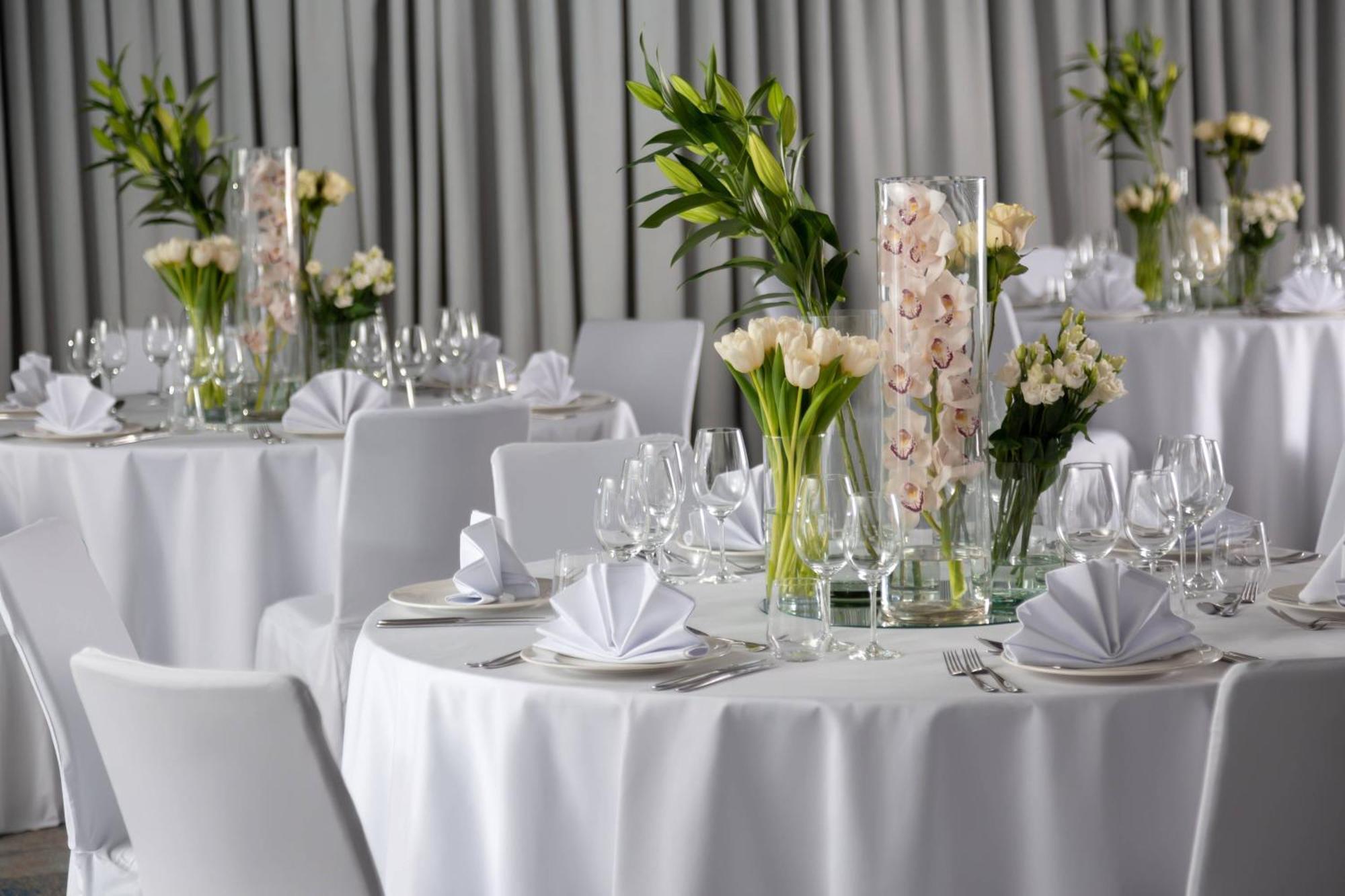 Courtyard By Marriott Bucharest Floreasca Eksteriør bilde